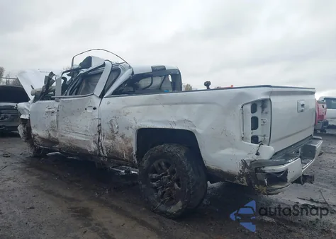 2017 Chevrolet Silverado 2500Hd Ltz z USA, uszkodzony, nr VIN 1GC1KWEY8HF151662